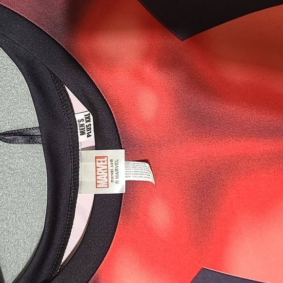 MARVEL DEADPOOL Men's Novelty Athletic Costume Shirt - Size XXL NEW WITH TAGS - Picture 12 of 15